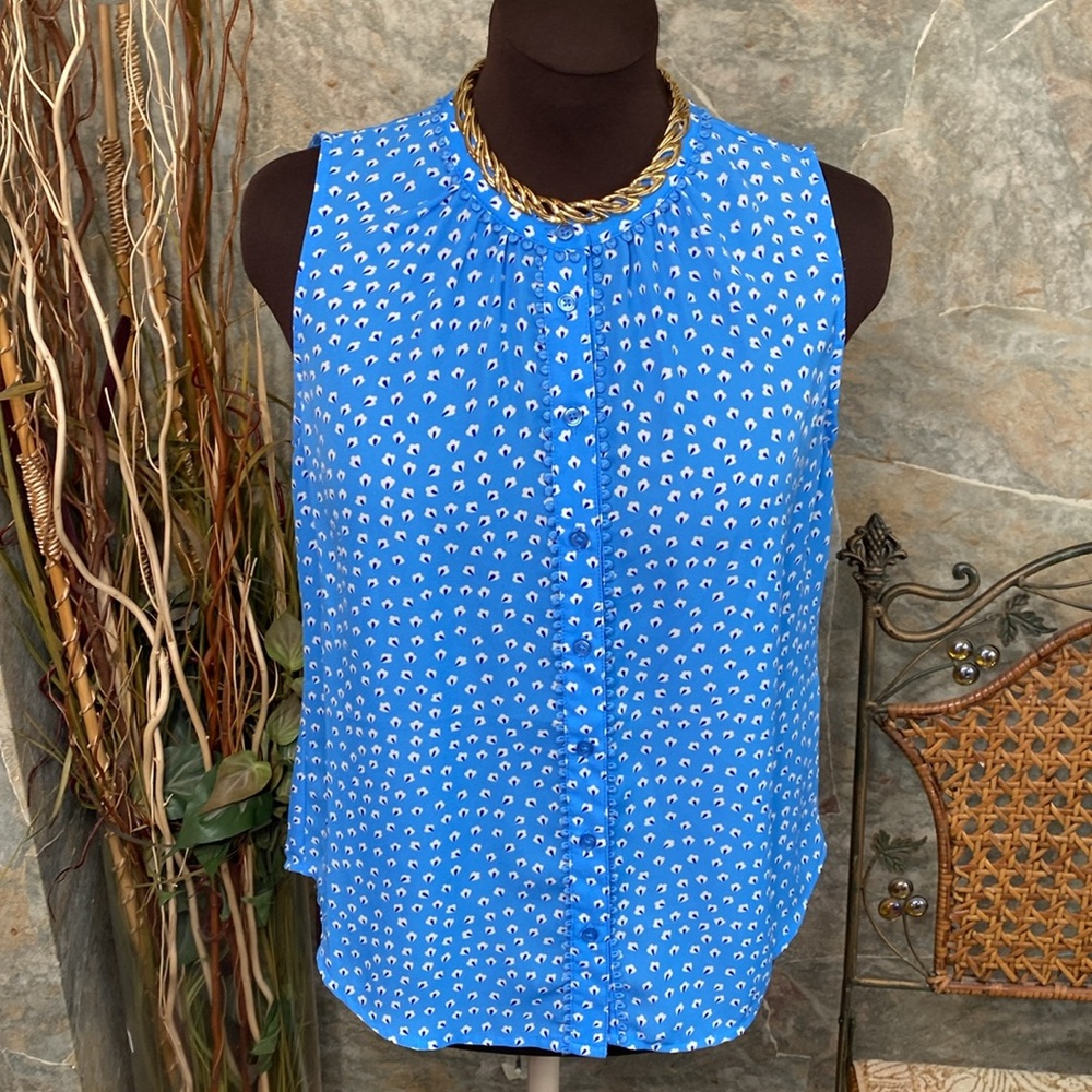 Banana Republic shirt, top blouse tunic, small button sleeveless